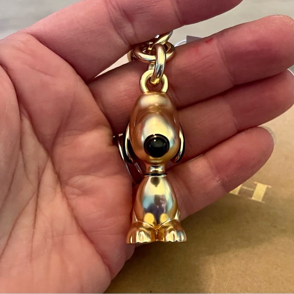 Coach X Peanuts Gold/Multicolored Snoopy Keychain Fob Bag Charm - Picture 5 of 10